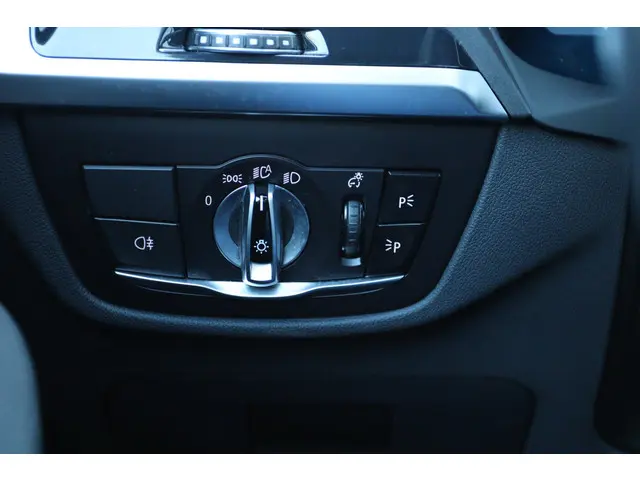 BMW iX3 EXECUTIVE 80KWH 2021 Elektrisch 26