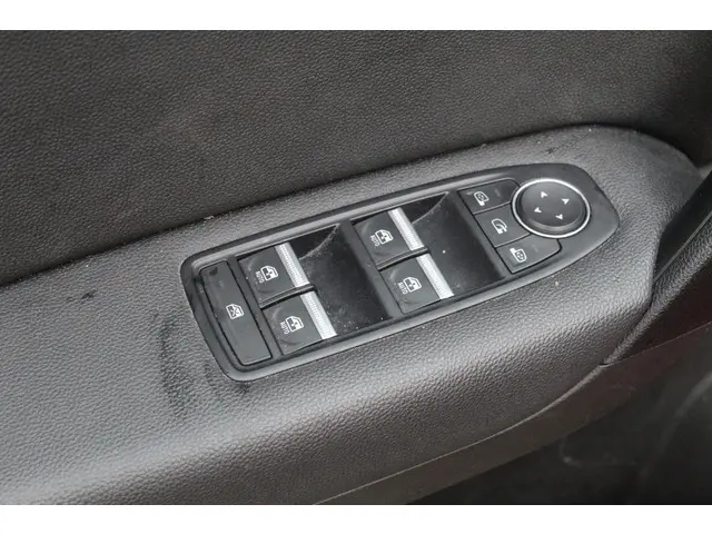 Renault Captur 1.0 TCe 100 Intens 2020 Benzine 7