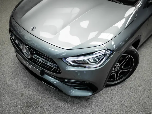 Mercedes-Benz GLA 200 AMG Line 2023 Benzine 8