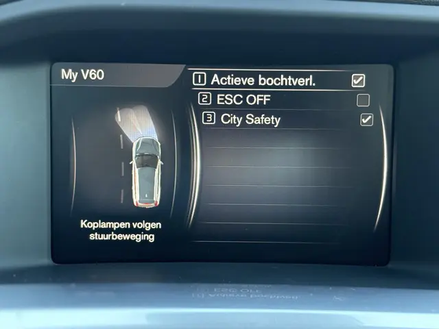 Volvo V60 1.5 T2 Polar+ Dynamic 2018 Benzine 14