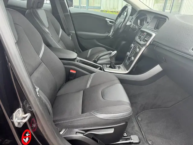 Volvo V40 1.6 T2 Momentum 2014 Benzine 7