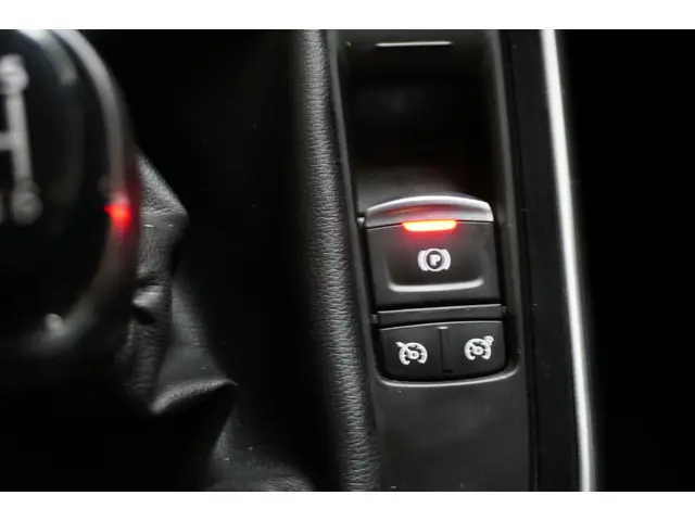 Renault Grand Scénic 1.3 TCe Limited 7p. 2020 Benzine 27
