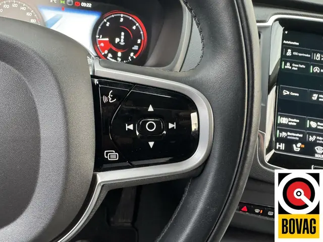 Volvo XC90 B5 AWD Momentum pro 7 prs 2021 Diesel 32