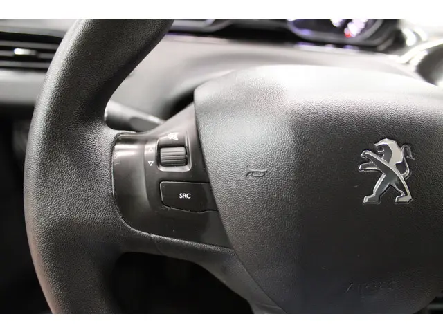 Peugeot 208 1.2 PureTech Active 2017 Benzine 15