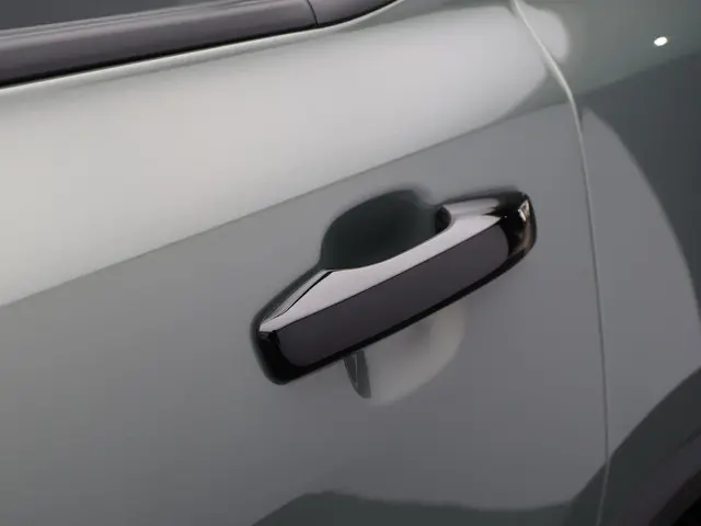 Lynk & Co 01 1.5 Core 2025 Hybride Benzine 27