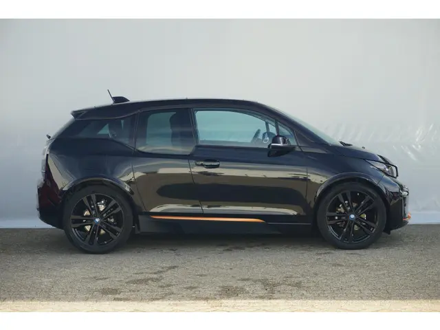 BMW i3 S 120Ah 42 kWh RoadStyle Edition 2020 Elektrisch 3
