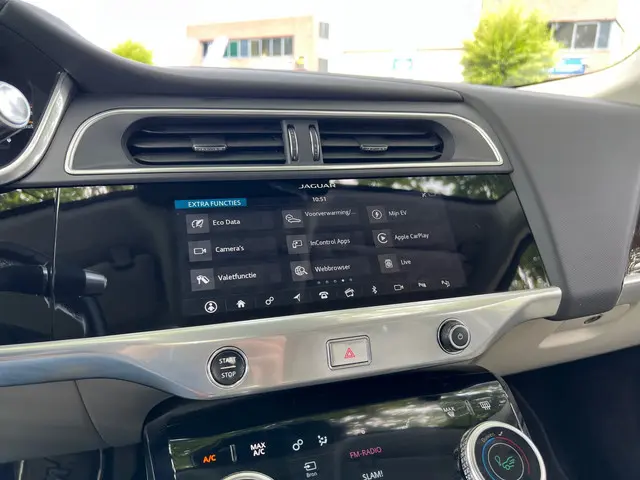 Jaguar I-PACE EV400 HSE 2018 Elektrisch 17