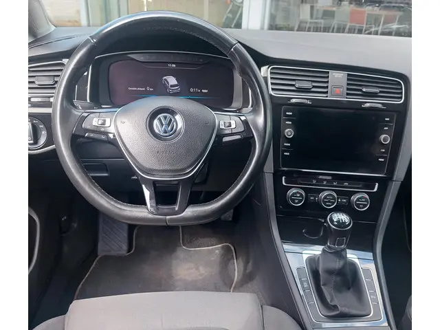 Volkswagen Golf 1.5 TSI Highline 2019 Benzine 14