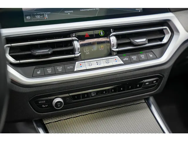 BMW 3 Serie Touring M340i xDrive 2020 Benzine 16