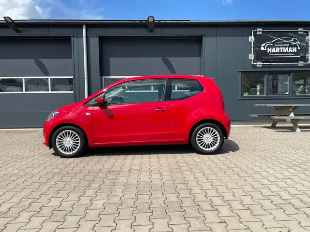 Volkswagen up! 2