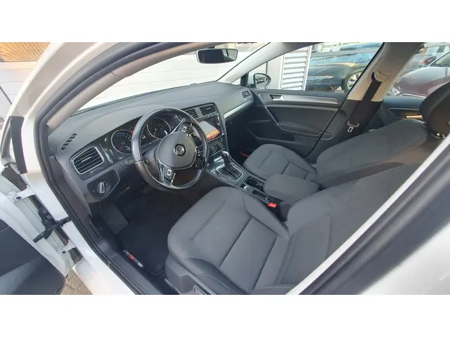 Volkswagen e-Golf E-Golf 2019 Elektrisch 21