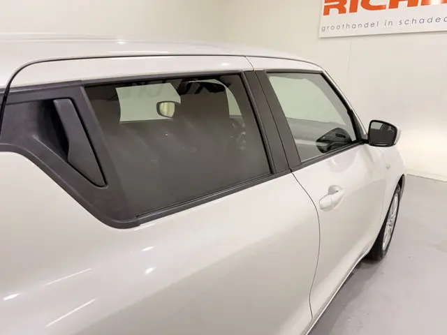 Suzuki Swift HB 1.2 Dualjet Select Navi 2019 Benzine 43