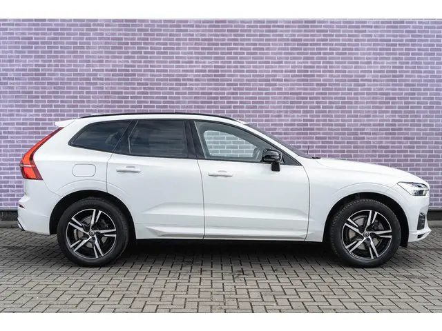 Volvo XC60 T4 Aut. R-Design 2020 Benzine 12