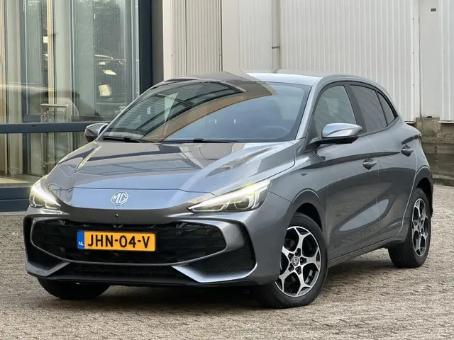 MG MG3 Hybrid+ 1.5 Hybrid+ Luxury 2024 Hybride Benzine 8