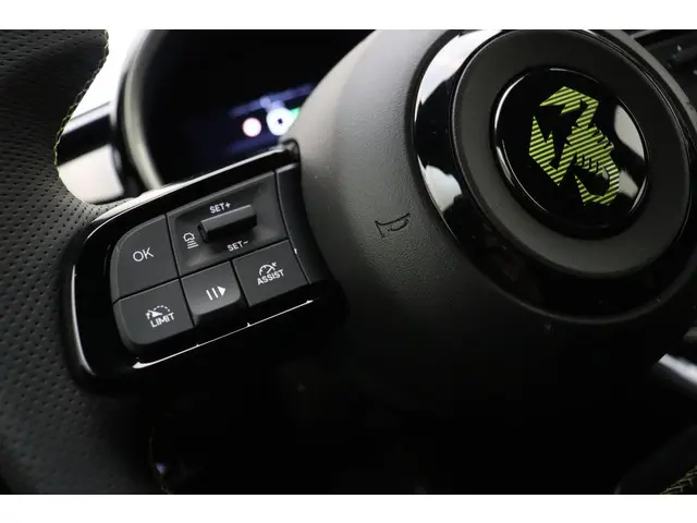 Abarth 600e Abarth Turismo 54 kWh 2025 Elektrisch 25