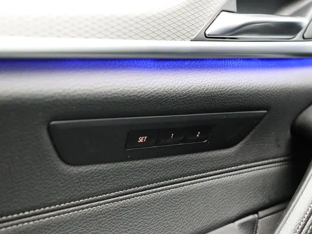 BMW 5 Serie Sedan 530e 2019 Hybride Benzine 24