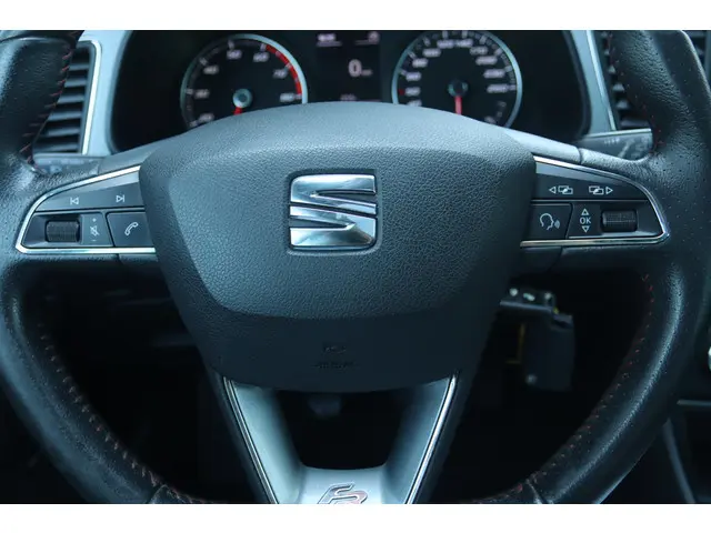 SEAT Leon 1.4 TSI FR BUSINESS 2014 Benzine 19