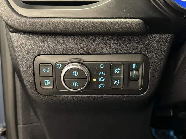 Ford Kuga 2.5 PHEV ST-Line X 2022 Hybride Benzine 18
