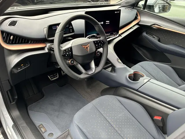 CUPRA Tavascan Adrenaline 82 kWh 2026 Elektrisch 5