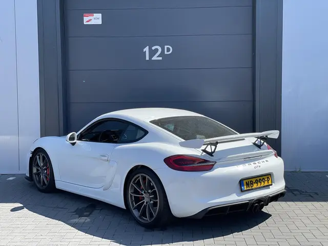 Porsche Cayman GT4 3.8 2017 Benzine 4