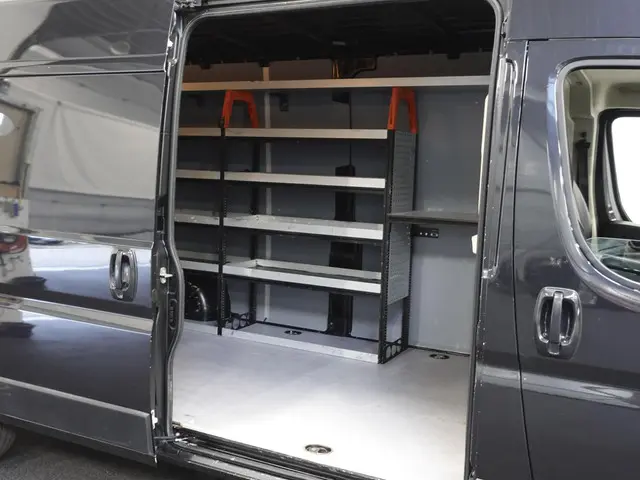 Peugeot Boxer 165PK L3H2 Premium 2021 Diesel 9
