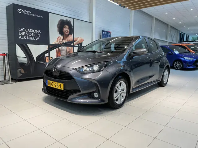 Toyota Yaris 1.5 Hybrid 115 Active 2025 Hybride Benzine