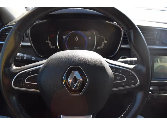 Renault Kadjar 1.2 TCe Bose 2017 Benzine 17