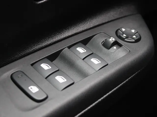 Opel Corsa Hybrid 110 GS 2024 Hybride Benzine 30