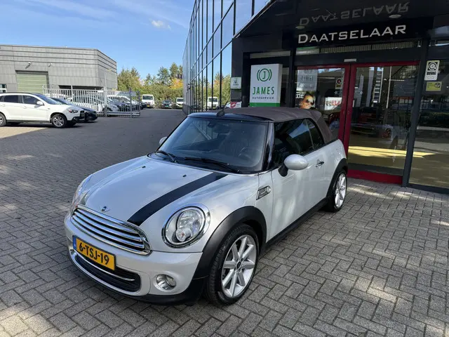 MINI Cooper Cabrio Mini 1.6 Highgate Cabrio 2014 Benzine 9