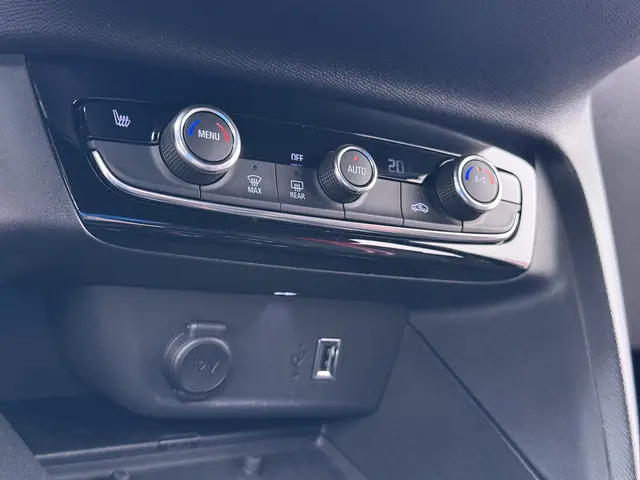 Opel Corsa-e GS Line 50 kWh 2021 Elektrisch 35