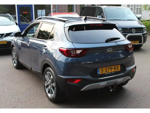 Kia Stonic 1.0 T-GDi ExecutiveLine 2019 Benzine 3