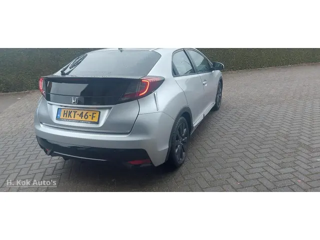 Honda Civic 1.4 Sport 2017 Benzine 6