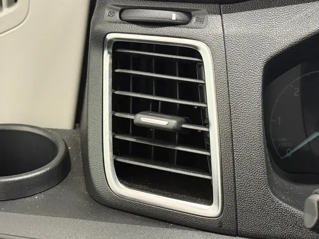 Ford Transit 310 2.0 TDCI L2H2 Trend 2023 Diesel 34