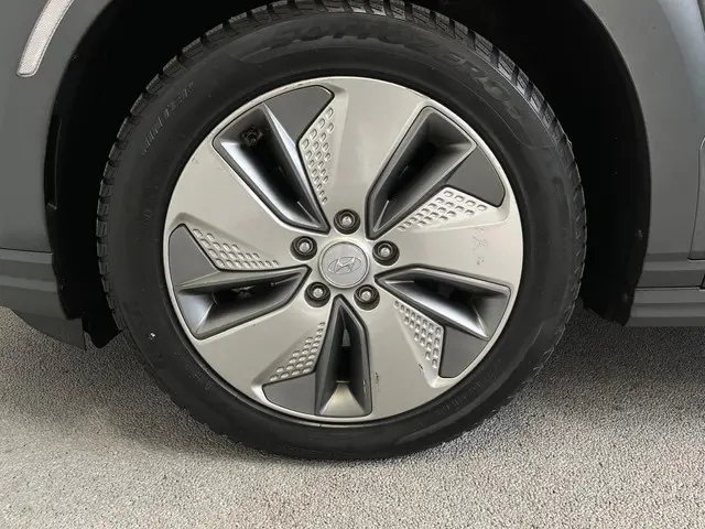 Hyundai Kona EV Premium 64 kWh 2021 Elektrisch 37