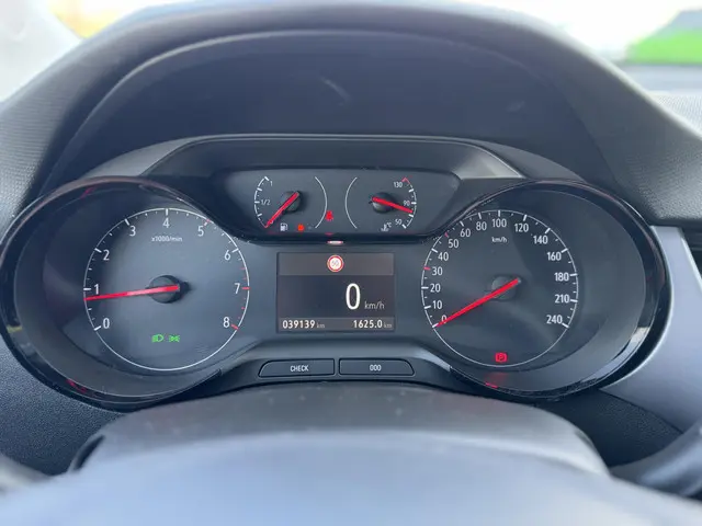 Opel Crossland 1.2 Edition 2021 Benzine 10