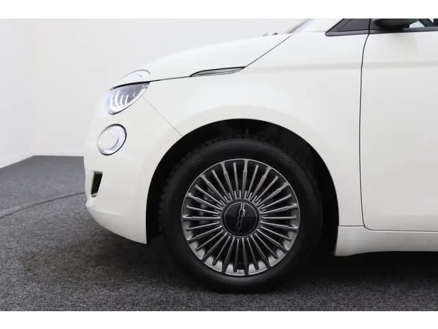 Fiat 500e Icon 42 kWh 2022 Elektrisch 22