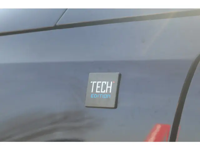 Peugeot 308 SW 1.2 PureTech Tech Edition 2019 Benzine 33
