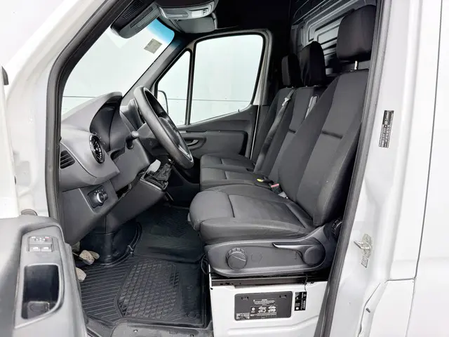 Mercedes-Benz Sprinter 317 1.9 CDI 2021 Diesel 7