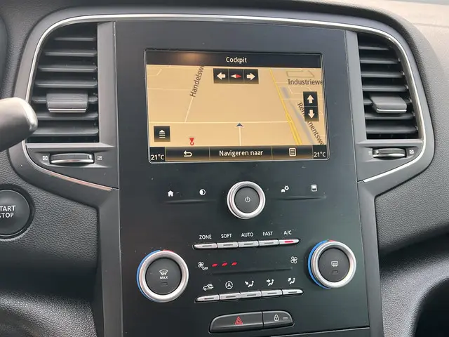 Renault Mégane 1.5 dCi Eco2 Limited 2018 Diesel 11