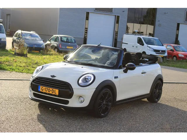 MINI Cooper Cabrio Mini 1.5 2016 Benzine 31