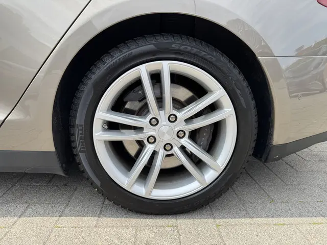 Tesla Model S 85D Base NL AUTO. 2016 Elektrisch 7