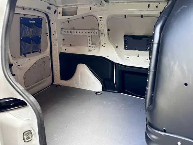 Peugeot Partner 122 1.6 HDI L1 XR Profit + 2013 Diesel 18