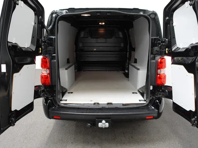 Peugeot Expert 2.0 BlueHDI 145PK L3 2024 Diesel 3