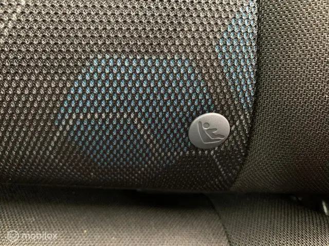 Opel KARL 1.0 Rocks Online Edition 2018 Benzine 19