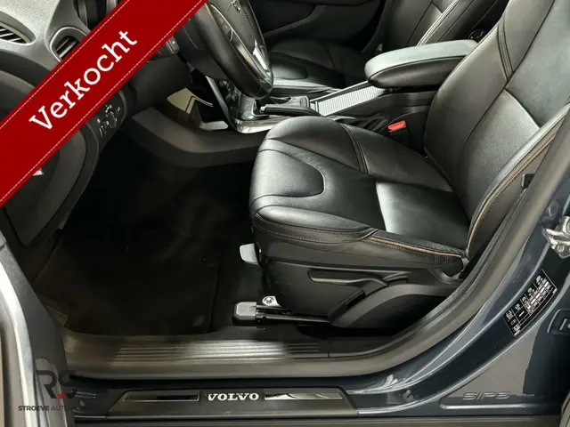 Volvo V40 Cross Country 1.5 T3 Polar+ Luxury 2019 Benzine 25