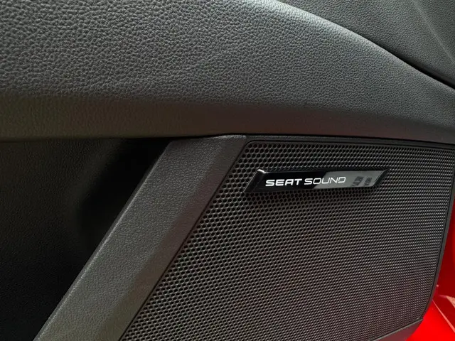 SEAT Leon 1.4 TSI FR 140pk / PDC / 2013 Benzine 16