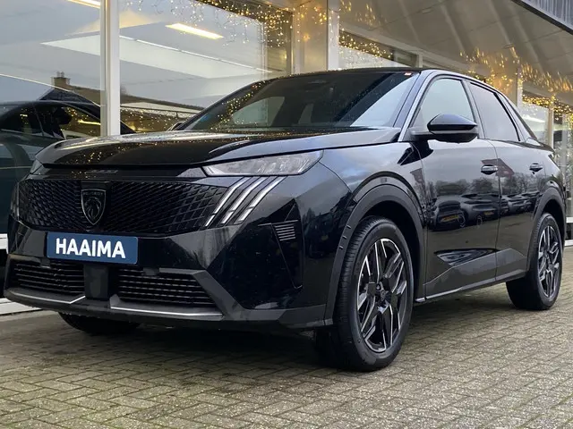 Peugeot 3008 1.2 Hybrid 145 Allure 2025 Hybride Benzine 14