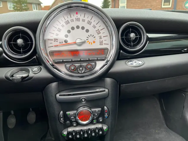 MINI Roadster Mini 1.6 Cooper Chili 2013 Benzine 17