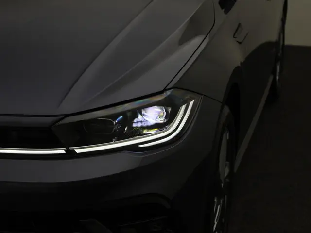 Volkswagen Polo 1.0TSI/95PK R-Line DSG 2025 Benzine 13