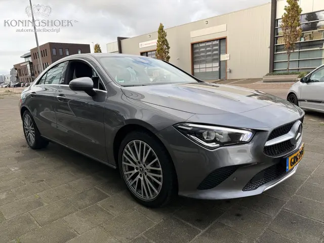 Mercedes-Benz CLA 180 AMG Line 2023 Benzine 3